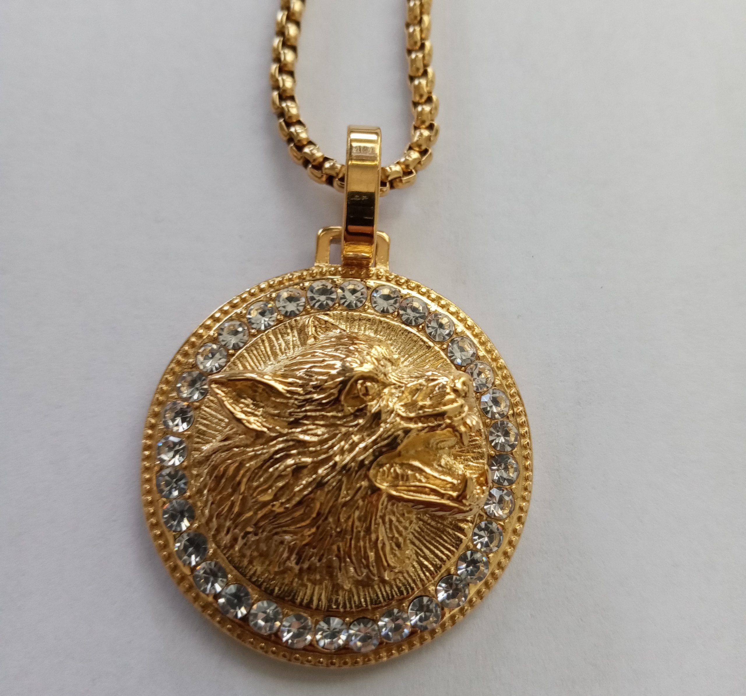 gold-benjamin-wolf-necklace